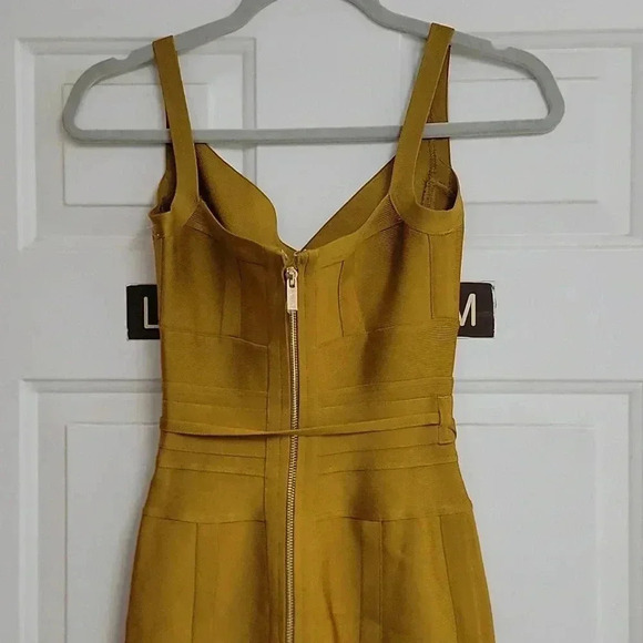 House of CB London BELICE GINGER TIE WAIST BANDAGE DRESS - Picture 8 of 13